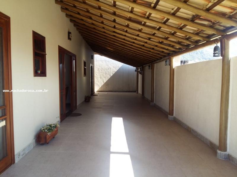 Casa à venda com 3 quartos, 395m² - Foto 4