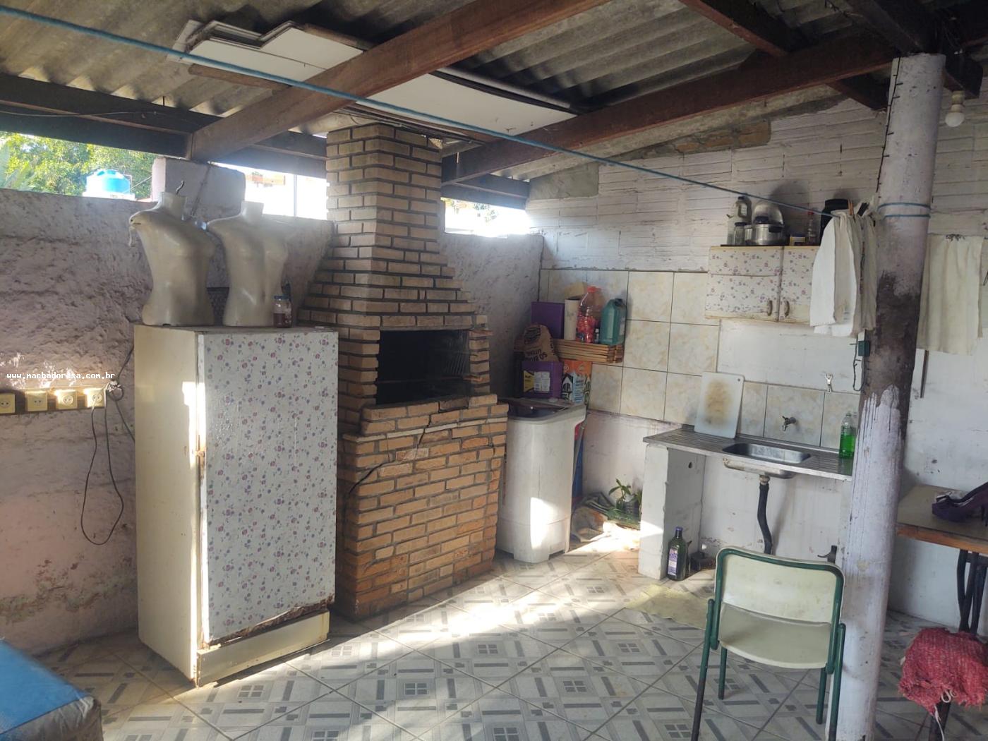 Casa à venda com 3 quartos, 235m² - Foto 4
