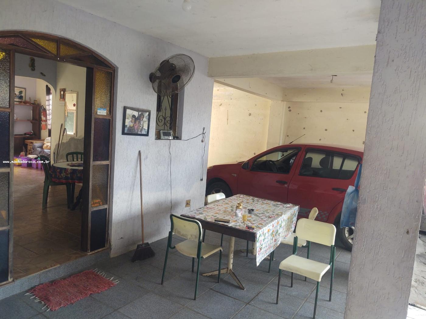 Casa à venda com 3 quartos, 235m² - Foto 10