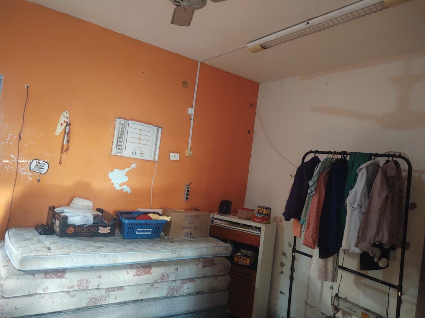 Casa à venda com 3 quartos, 235m² - Foto 15