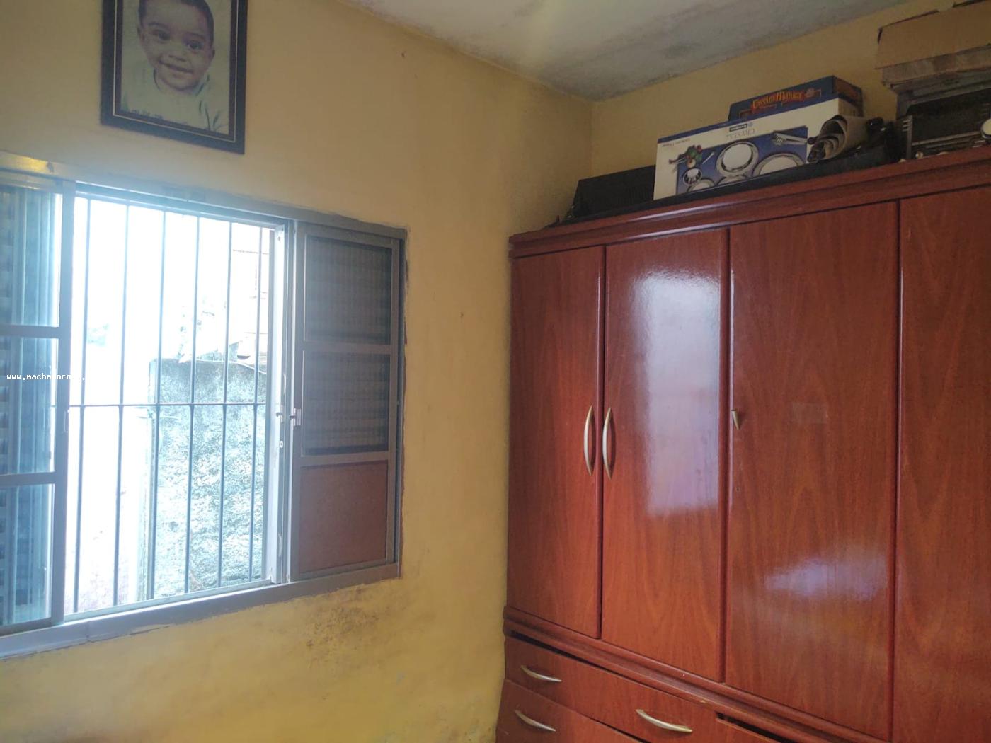 Casa à venda com 3 quartos, 235m² - Foto 18