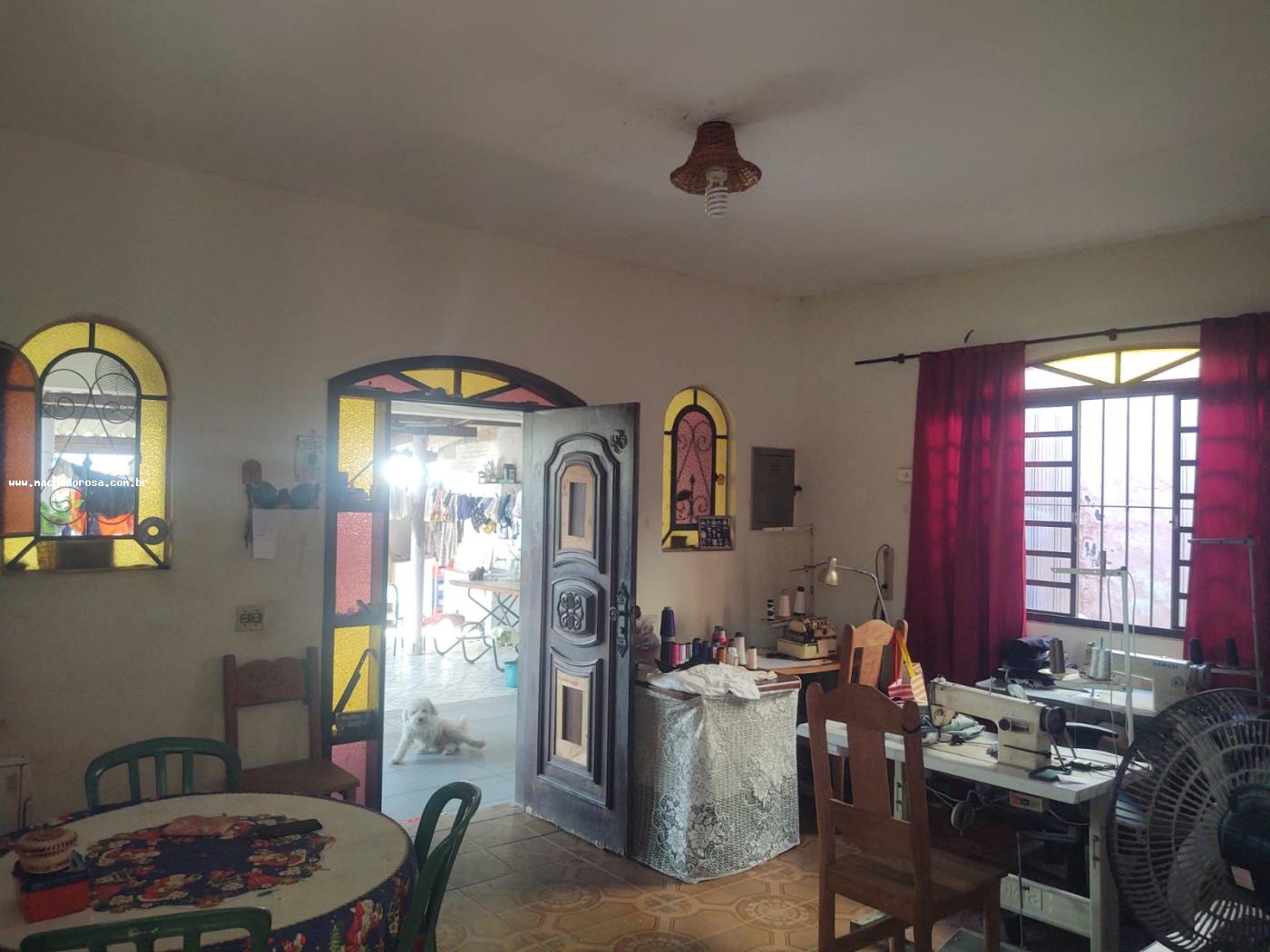 Casa à venda com 3 quartos, 235m² - Foto 29