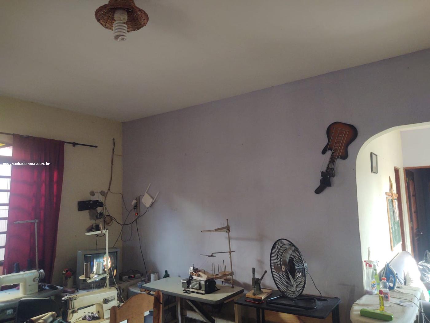 Casa à venda com 3 quartos, 235m² - Foto 31