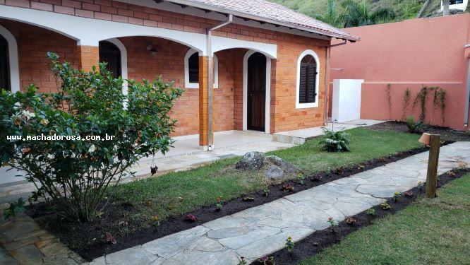Casa à venda com 3 quartos, 184m² - Foto 2