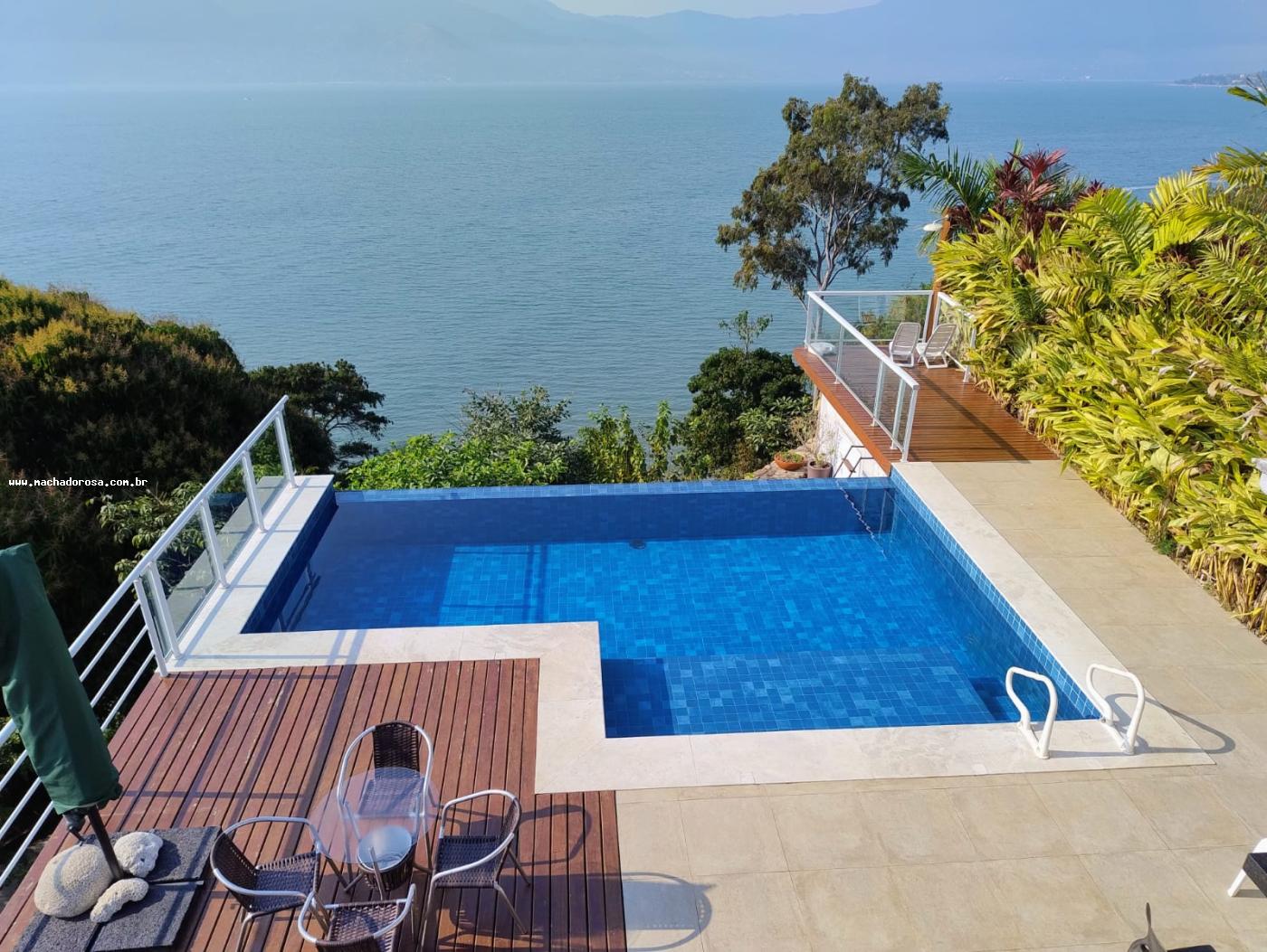Casa à venda com 3 quartos, 252m² - Foto 5