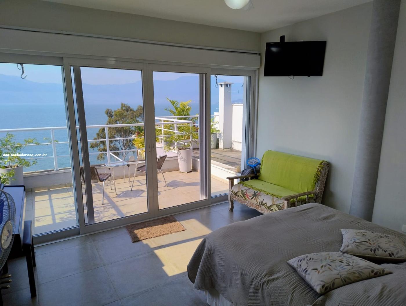 Casa à venda com 3 quartos, 252m² - Foto 23