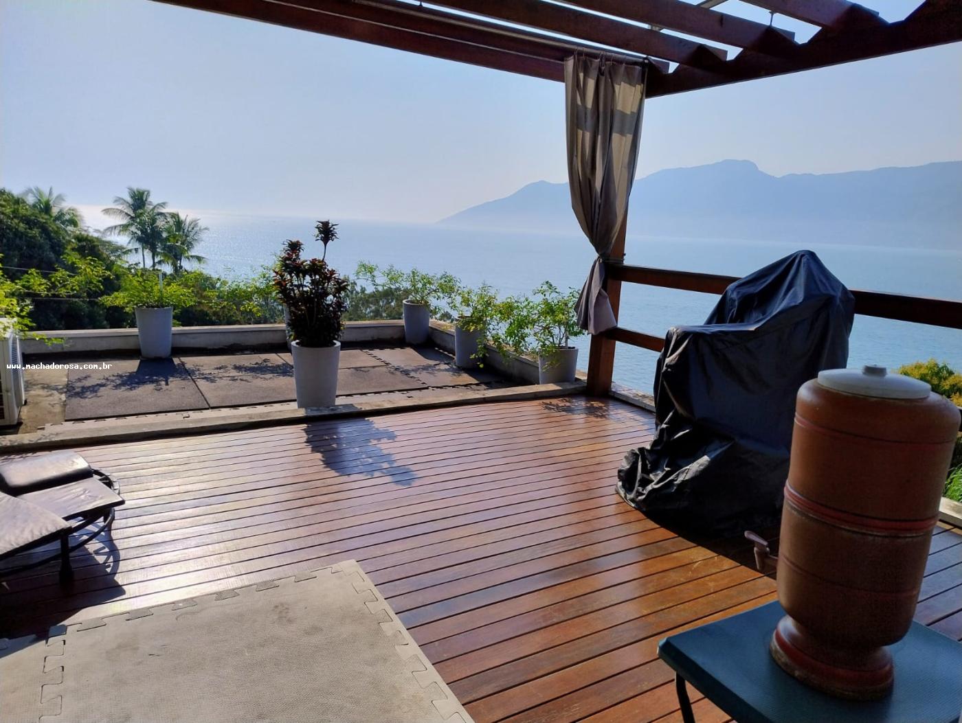 Casa à venda com 3 quartos, 252m² - Foto 28