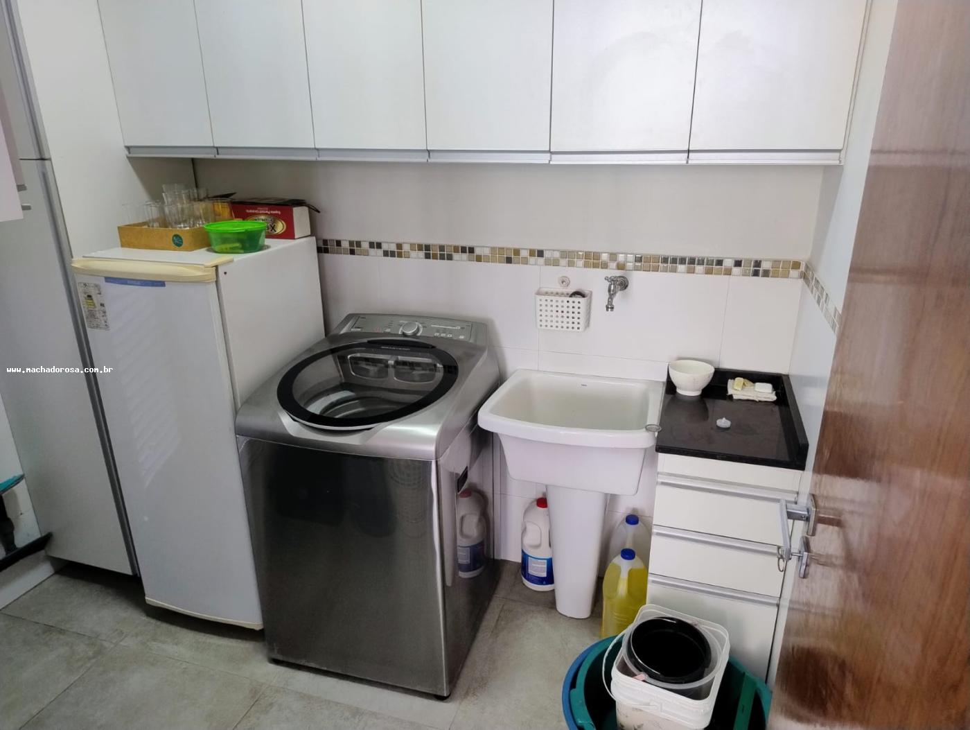 Casa à venda com 3 quartos, 252m² - Foto 19