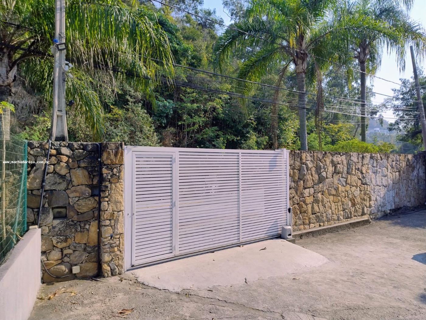 Casa à venda com 3 quartos, 252m² - Foto 48