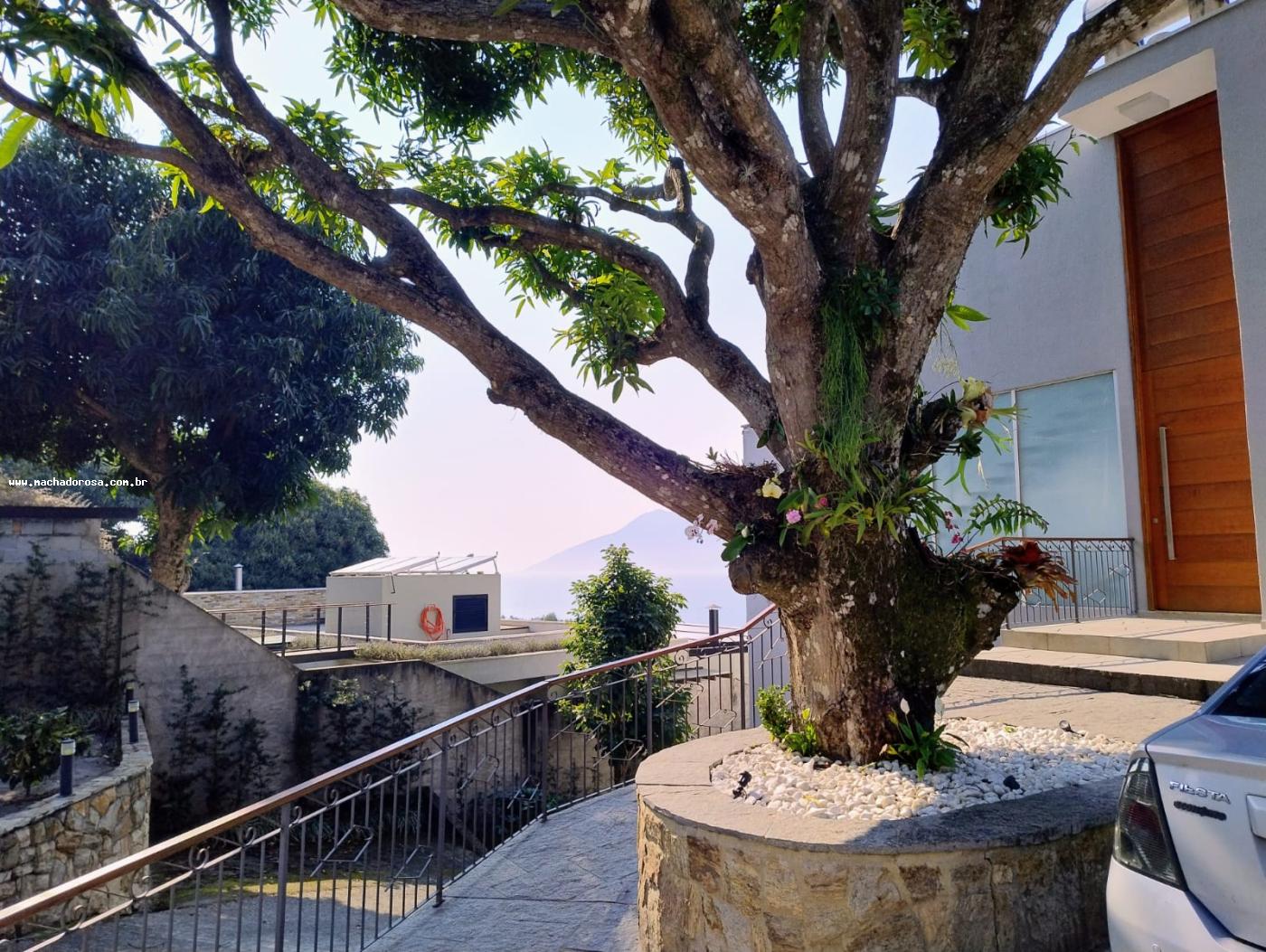 Casa à venda com 3 quartos, 252m² - Foto 37