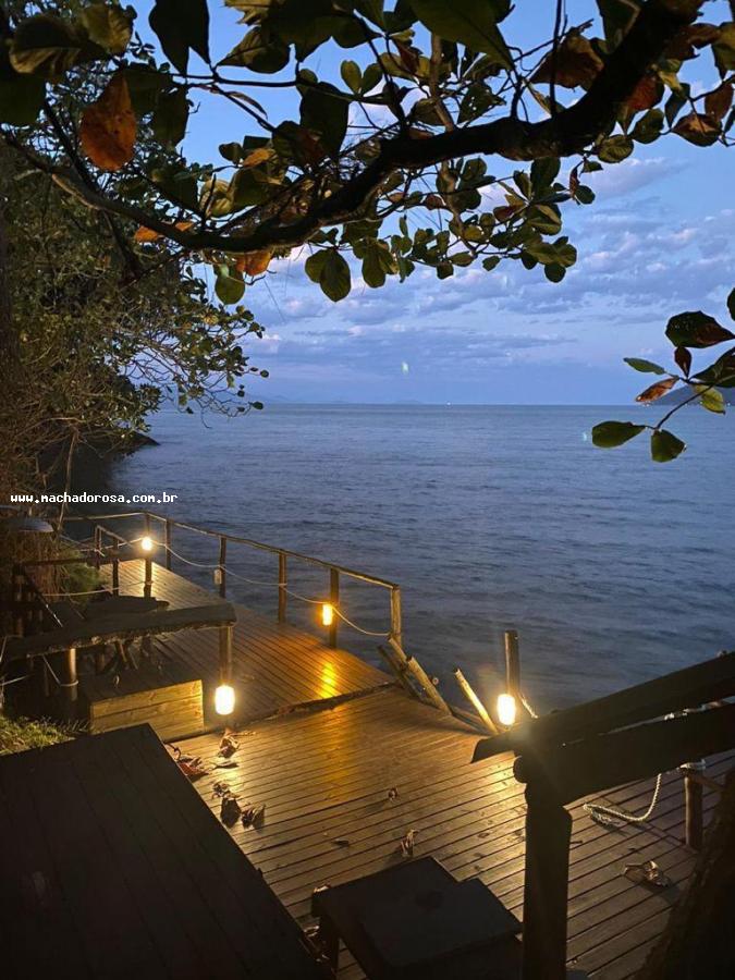 Casa à venda com 3 quartos, 252m² - Foto 43