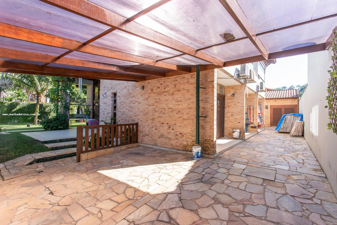 Casa à venda com 3 quartos, 229m² - Foto 12