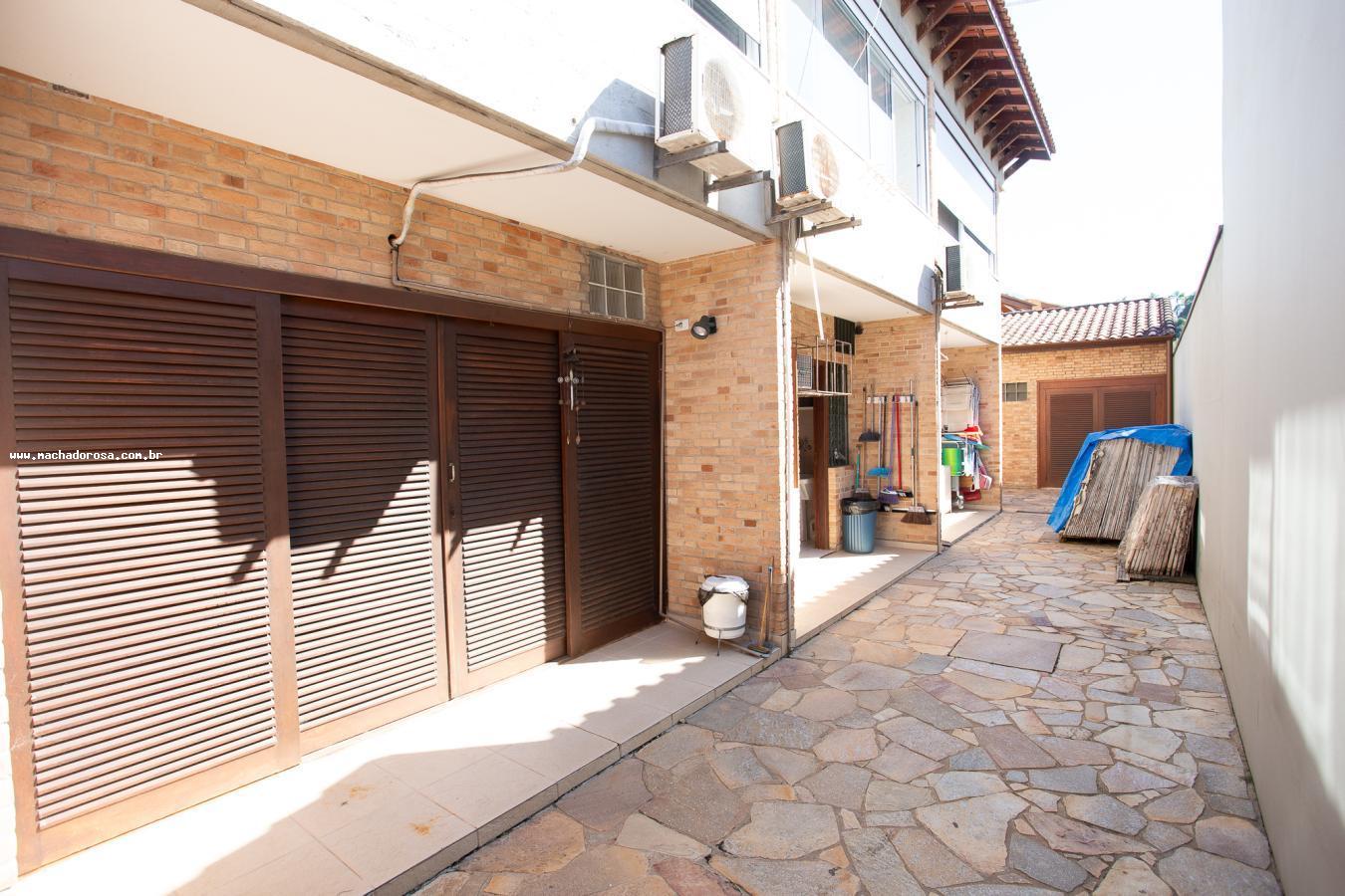Casa à venda com 3 quartos, 229m² - Foto 13