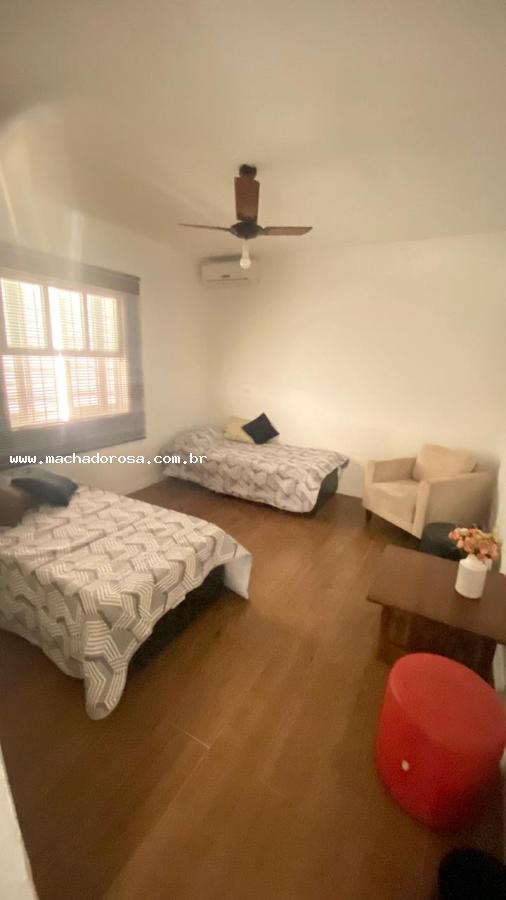 Casa, 3 quartos, 225 m² - Foto 21