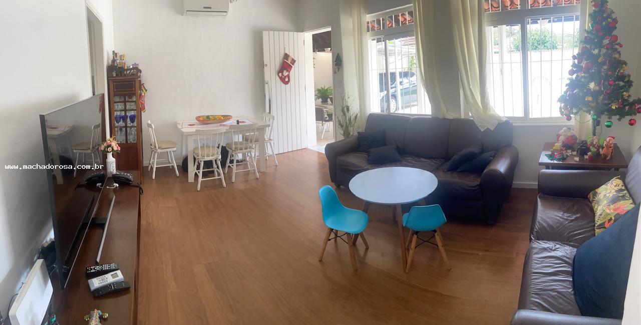 Casa, 3 quartos, 225 m² - Foto 11