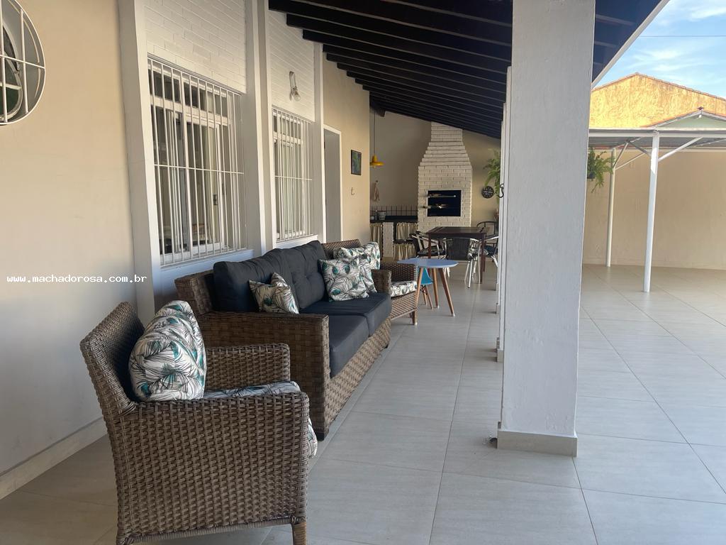 Casa, 3 quartos, 225 m² - Foto 8