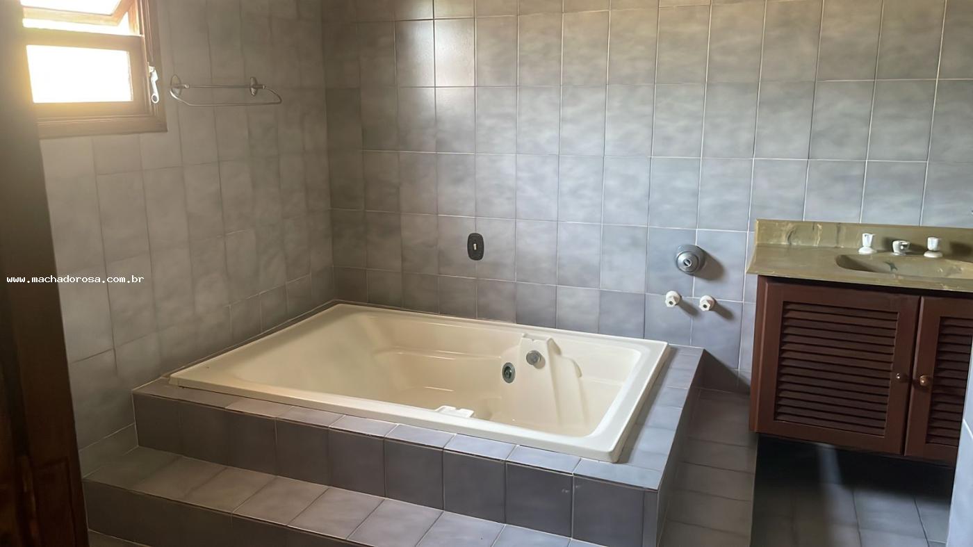 Casa, 3 quartos, 417 m² - Foto 38