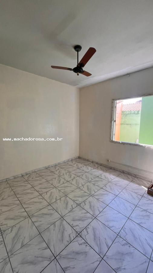 Casa à venda com 2 quartos, 135m² - Foto 11