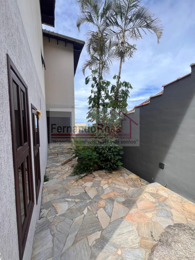 Casa, 3 quartos, 424 m² - Foto 1