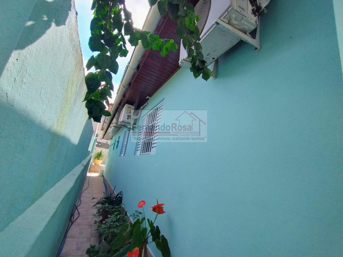 Casa à venda com 3 quartos, 247m² - Foto 8