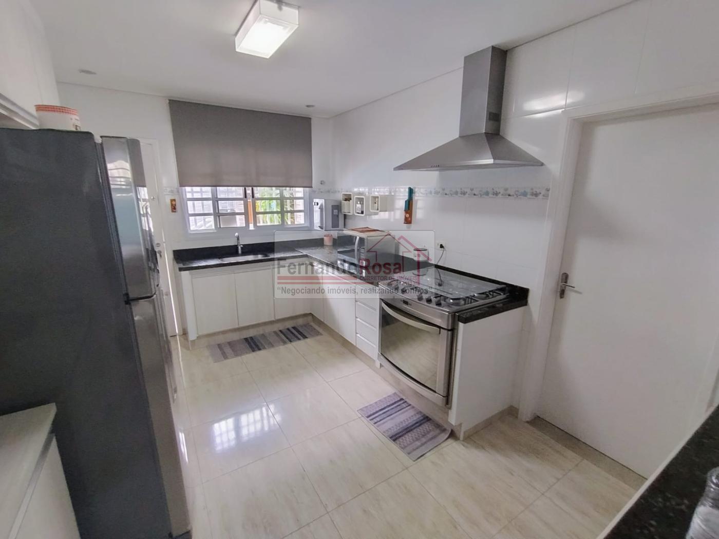 Casa à venda com 3 quartos, 247m² - Foto 29