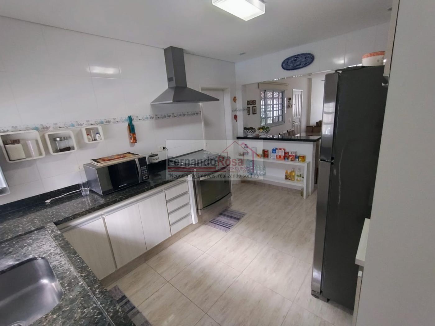 Casa à venda com 3 quartos, 247m² - Foto 28
