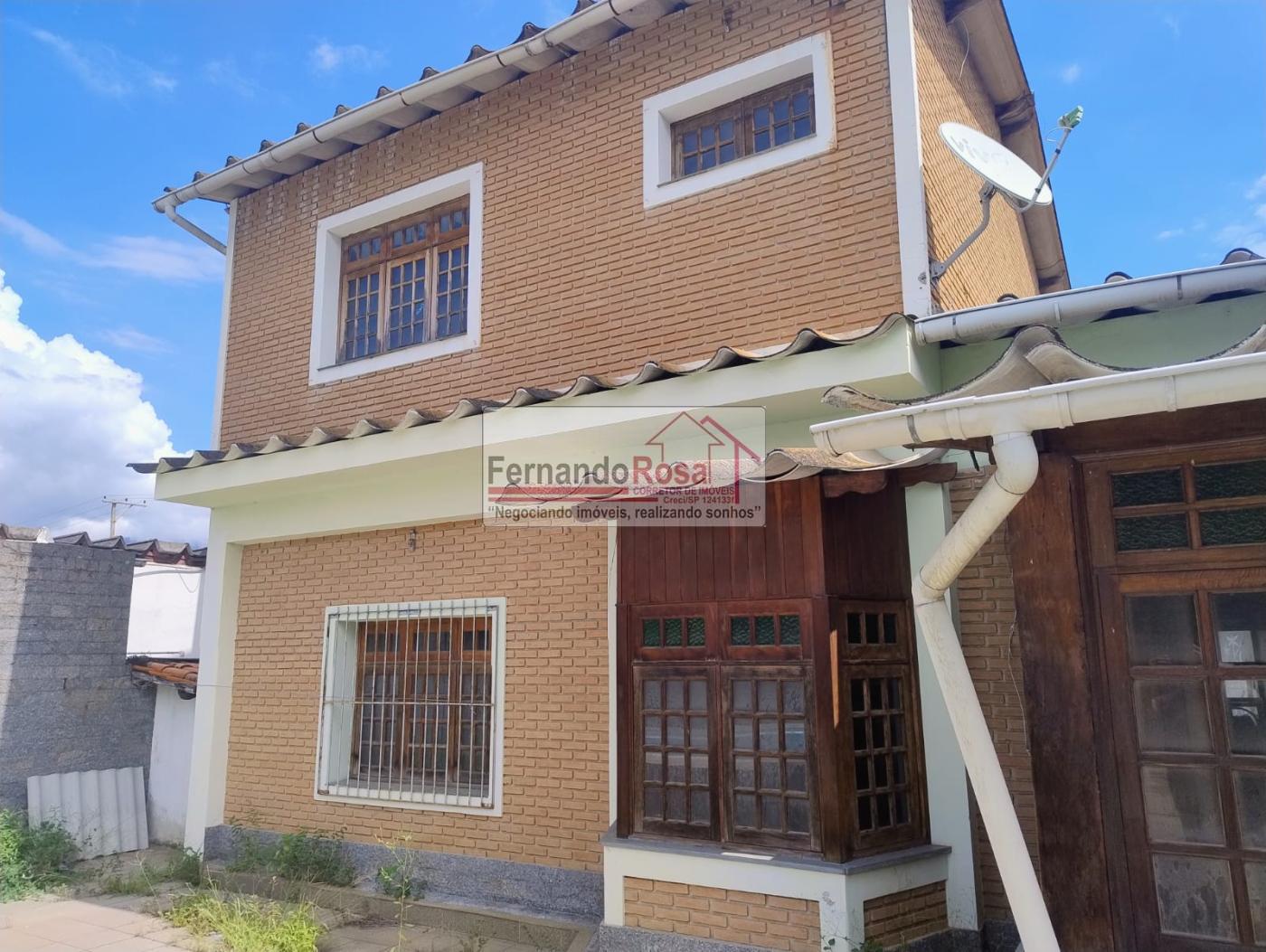 Casa à venda com 4 quartos, 487m² - Foto 1