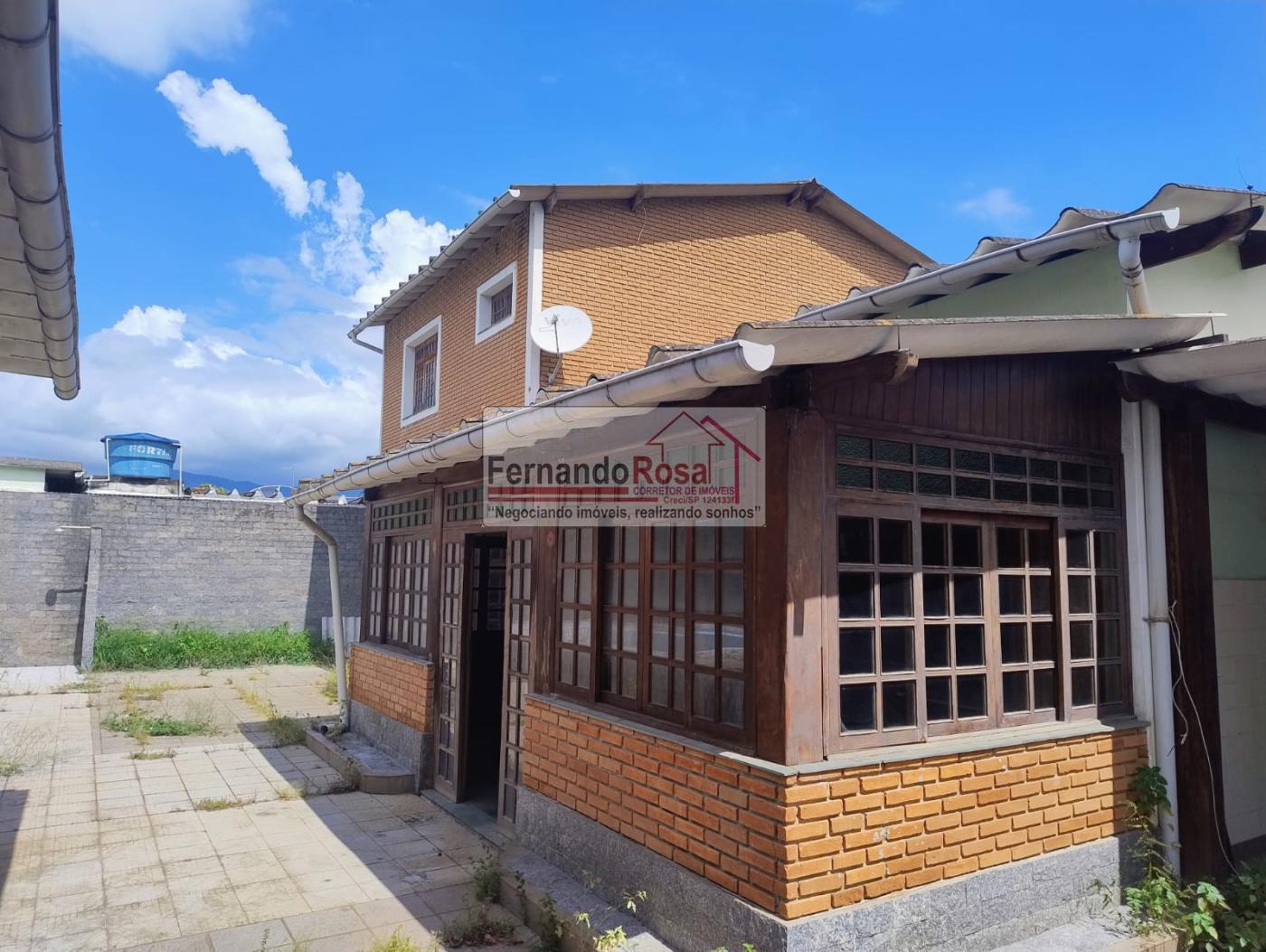 Casa à venda com 4 quartos, 487m² - Foto 2