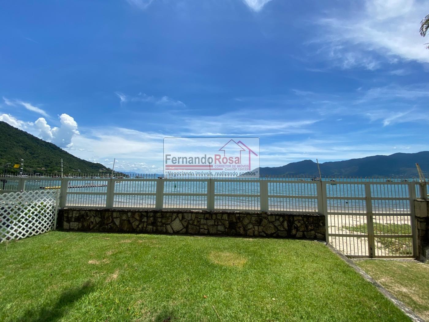 Sobrado à venda com 3 quartos, 520m² - Foto 1