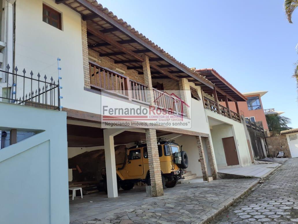 Casa à venda com 4 quartos, 303m² - Foto 2
