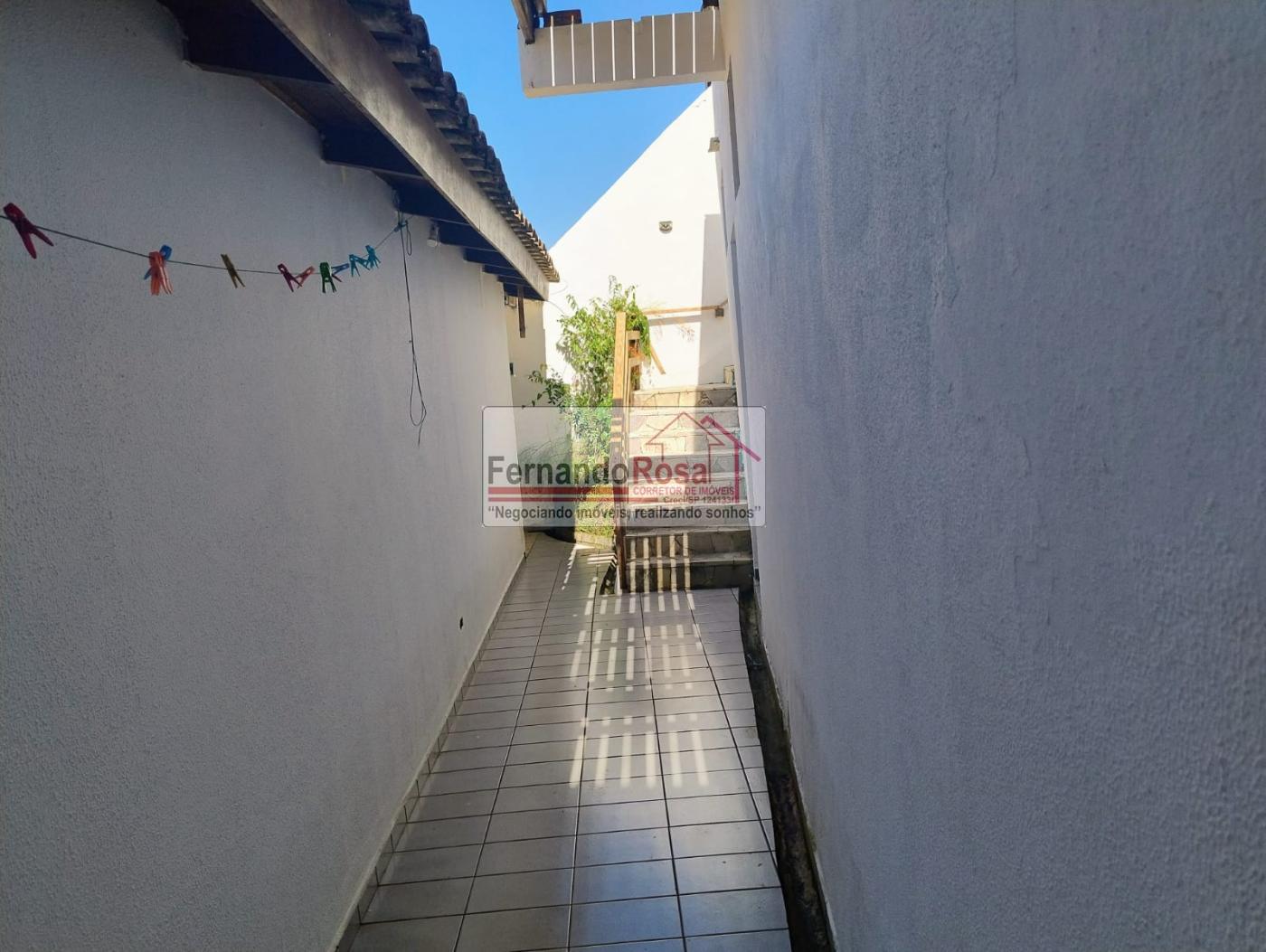 Casa à venda com 4 quartos, 303m² - Foto 22