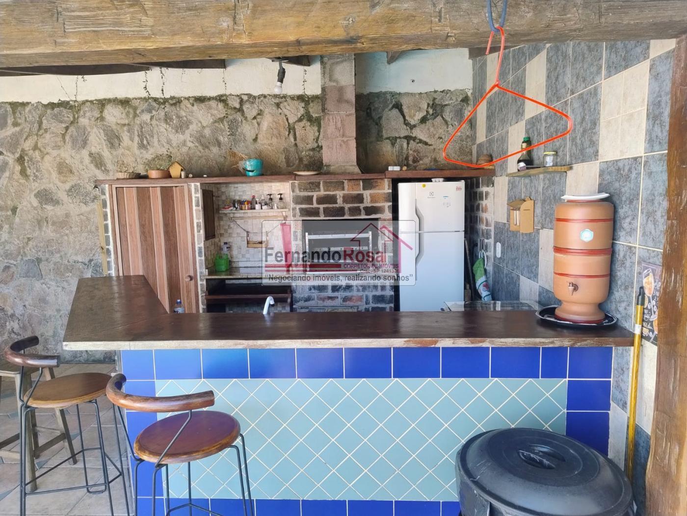 Casa à venda com 4 quartos, 303m² - Foto 16