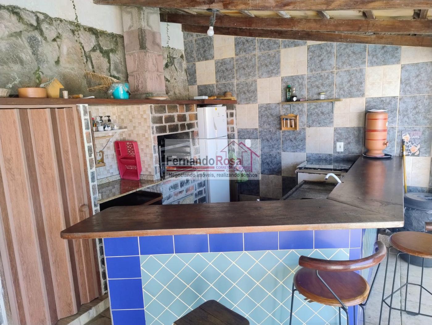 Casa à venda com 4 quartos, 303m² - Foto 17