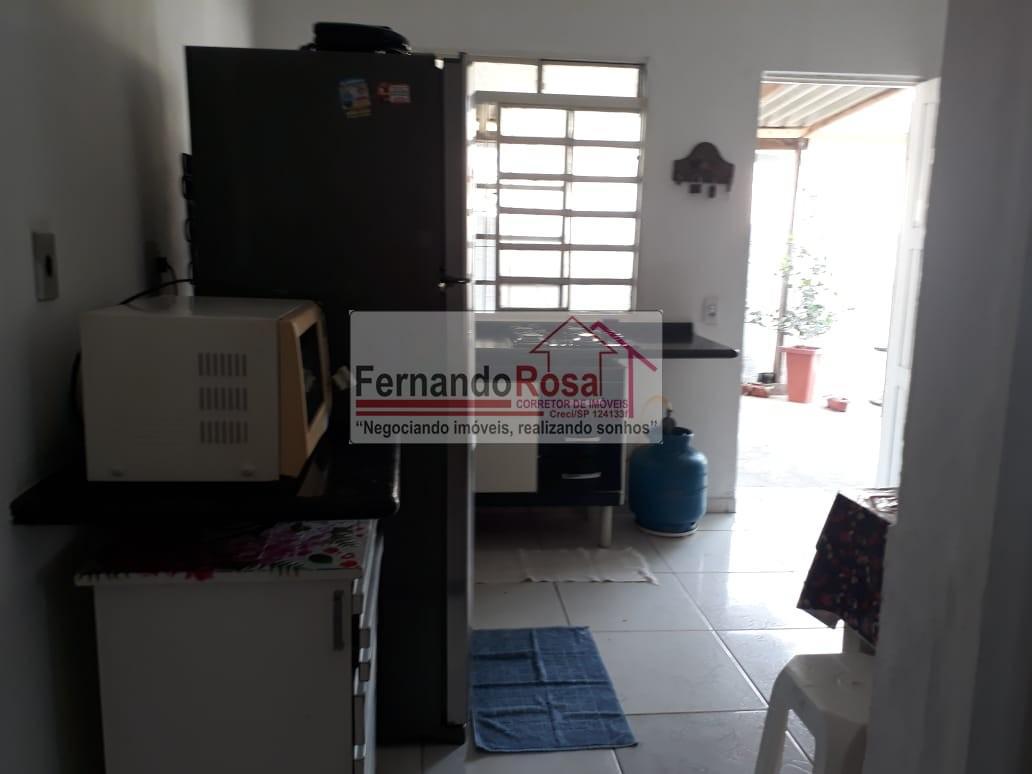 Casa à venda com 2 quartos, 370m² - Foto 11