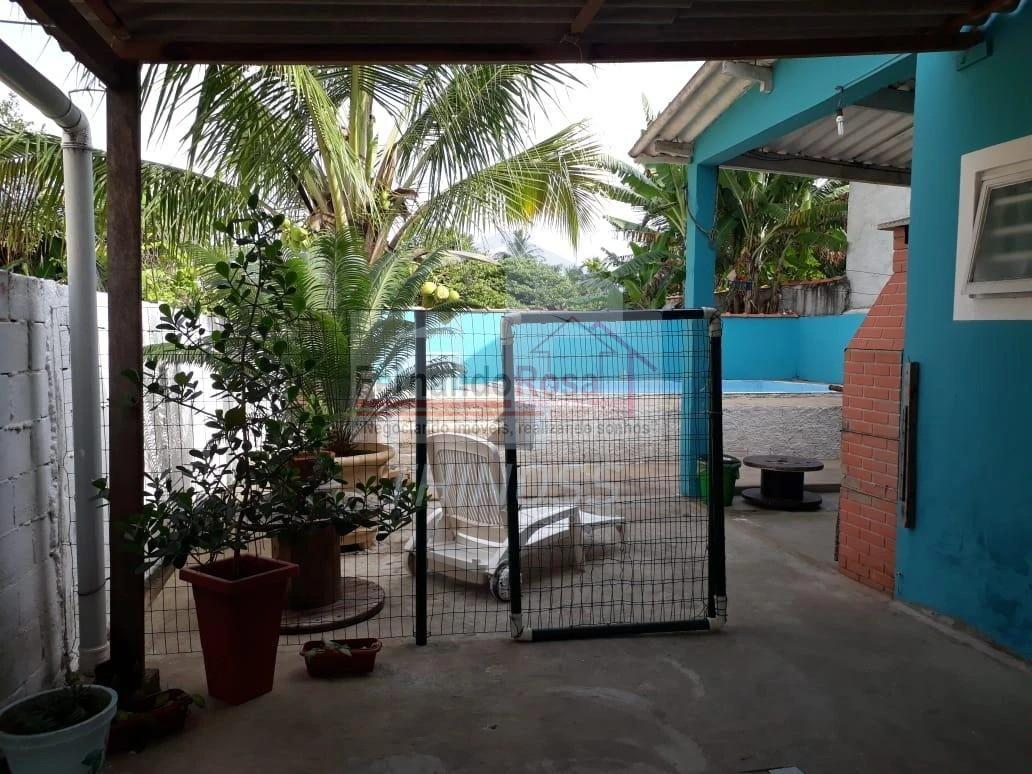 Casa à venda com 2 quartos, 370m² - Foto 2