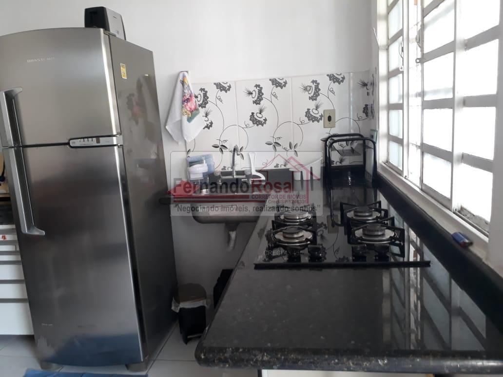 Casa à venda com 2 quartos, 370m² - Foto 13