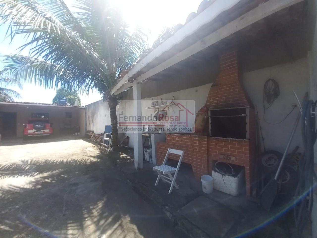 Casa à venda com 1 quarto, 100m² - Foto 1