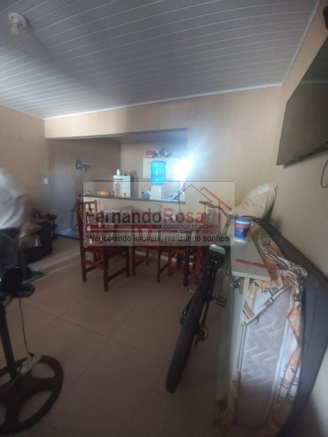 Casa à venda com 1 quarto, 100m² - Foto 4