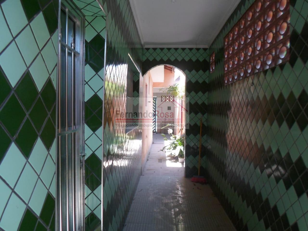 Casa à venda com 2 quartos, 250m² - Foto 18