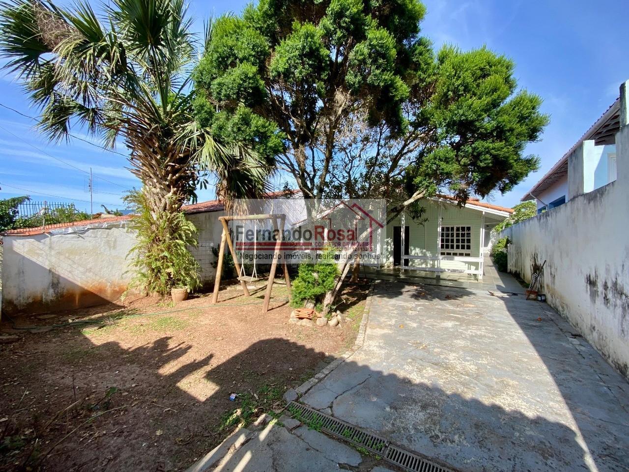Casa à venda com 3 quartos, 305m² - Foto 2