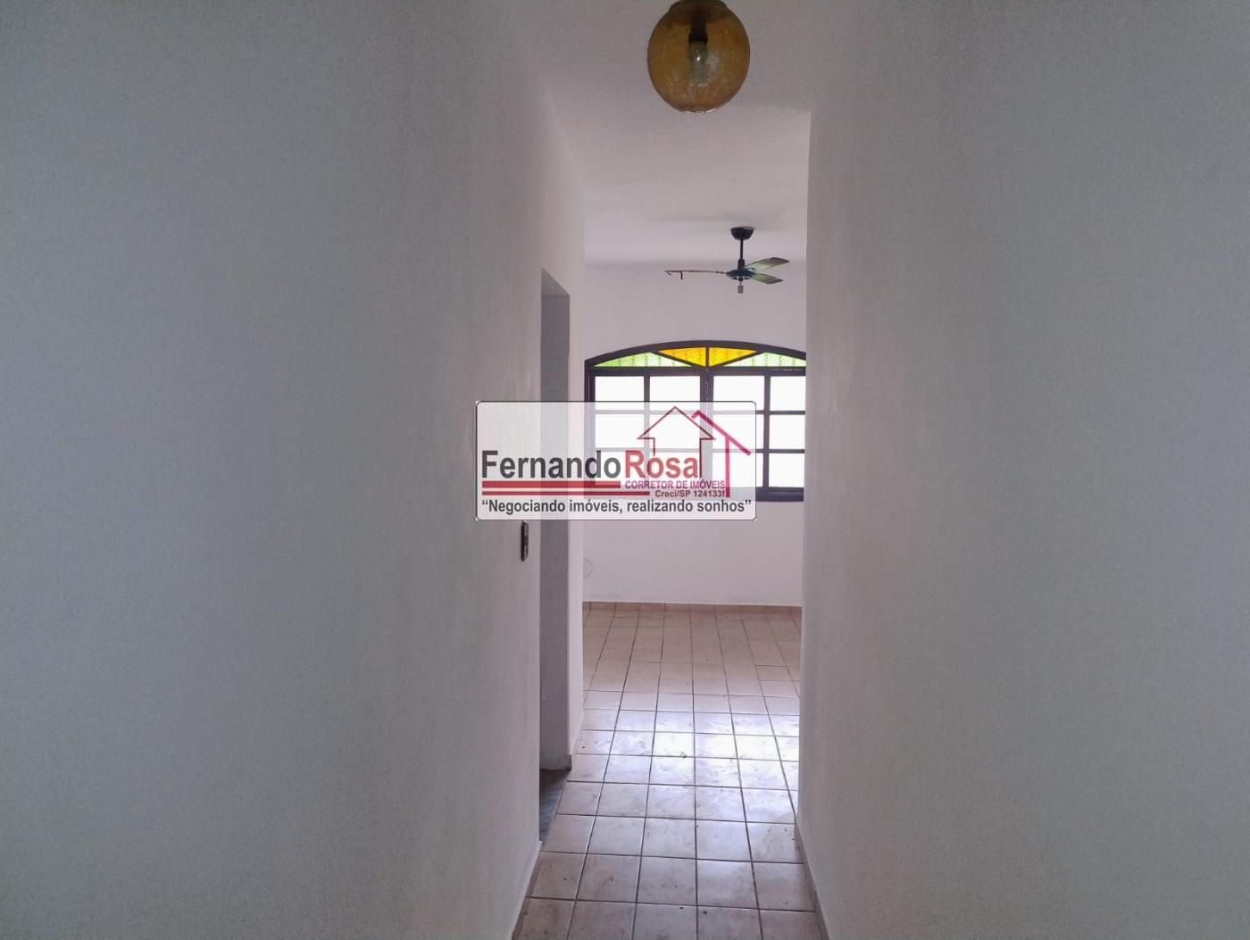 Casa para alugar com 3 quartos, 600m² - Foto 32