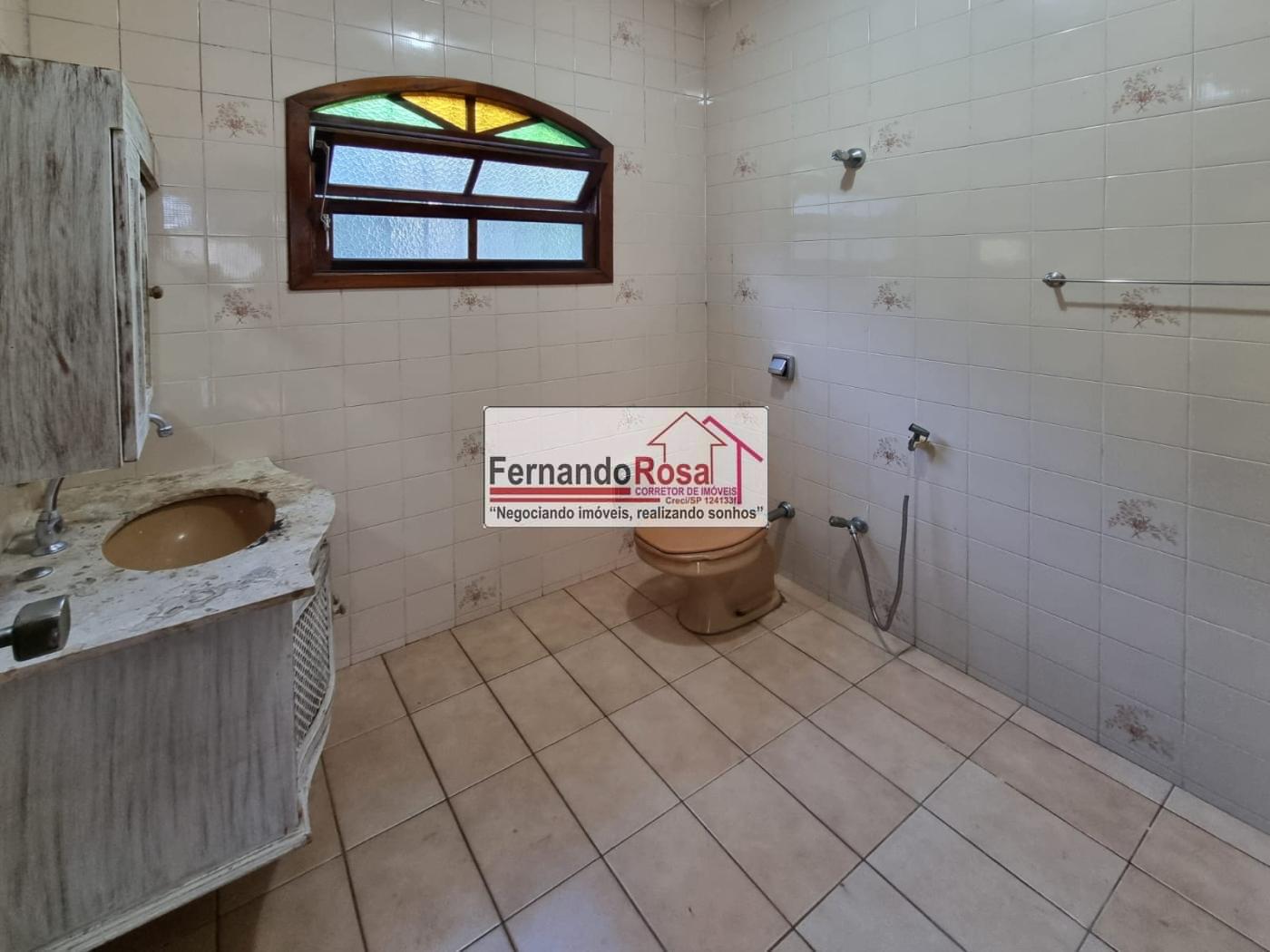 Casa para alugar com 3 quartos, 600m² - Foto 46