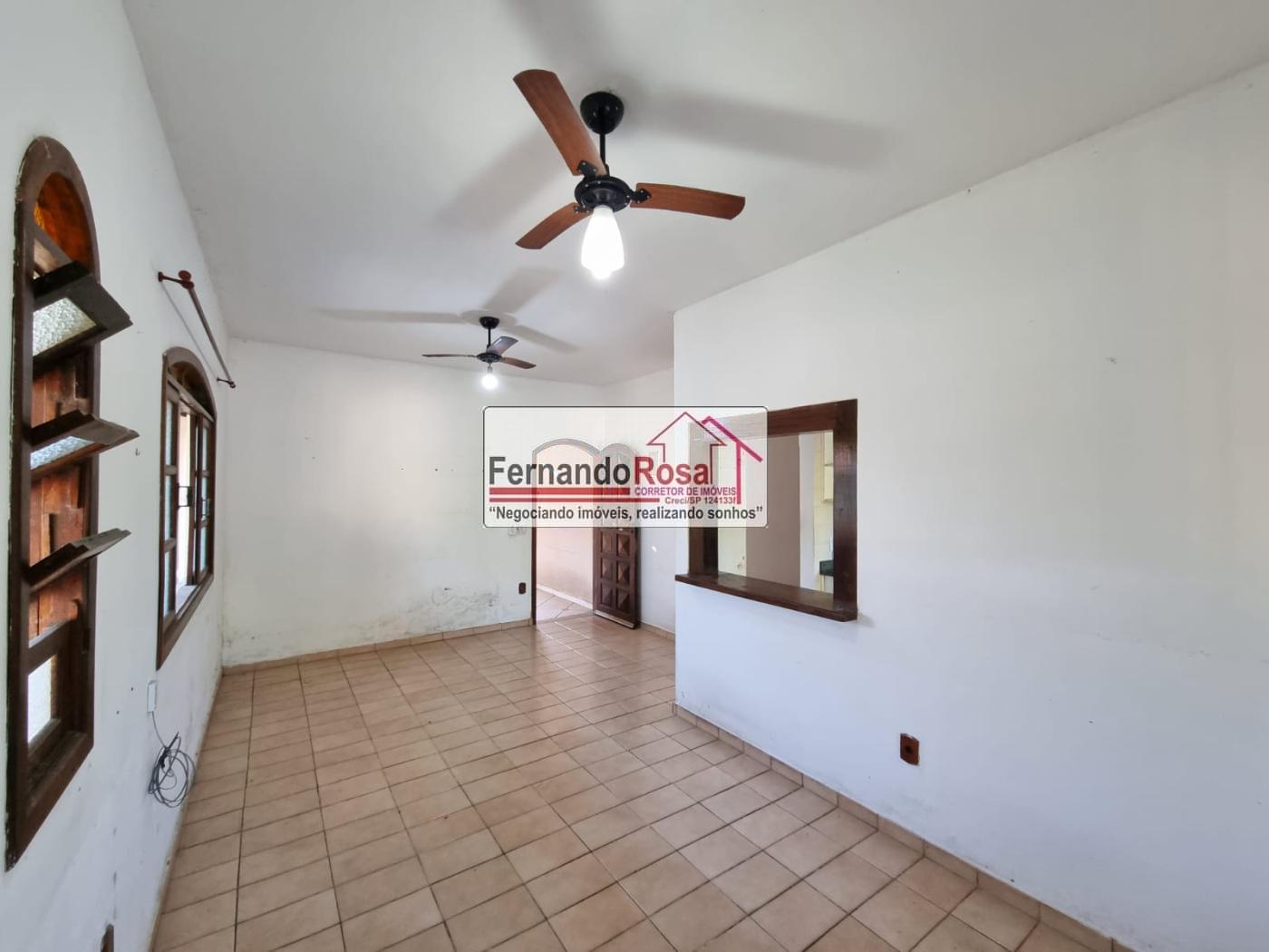 Casa para alugar com 3 quartos, 600m² - Foto 23
