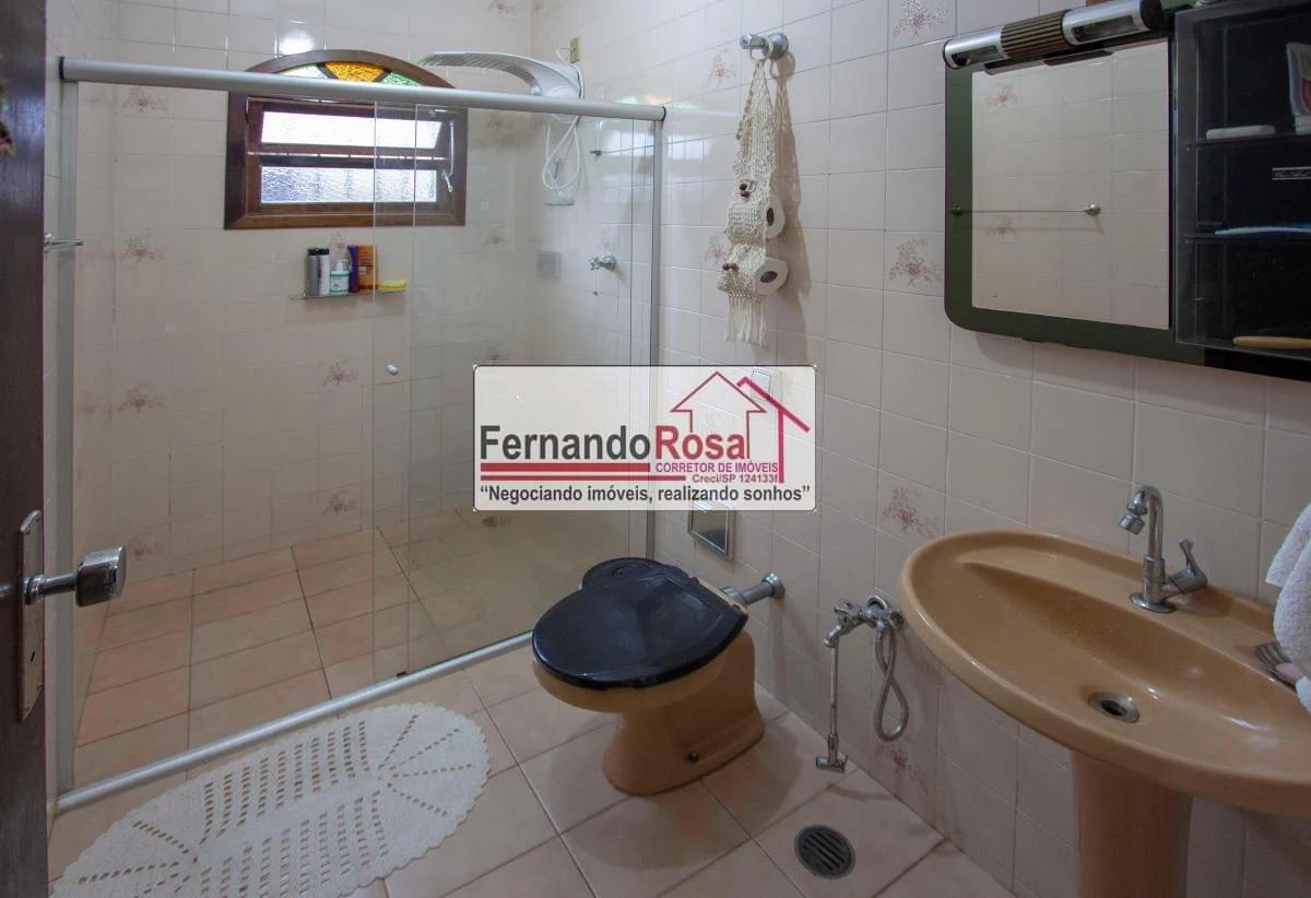 Casa para alugar com 3 quartos, 600m² - Foto 41