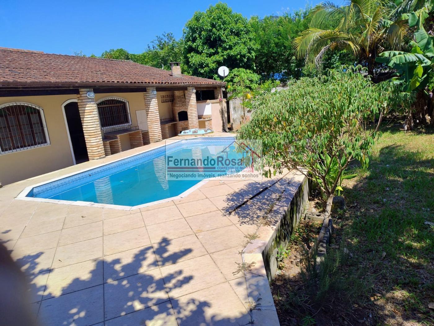 Casa para alugar com 3 quartos, 600m² - Foto 12