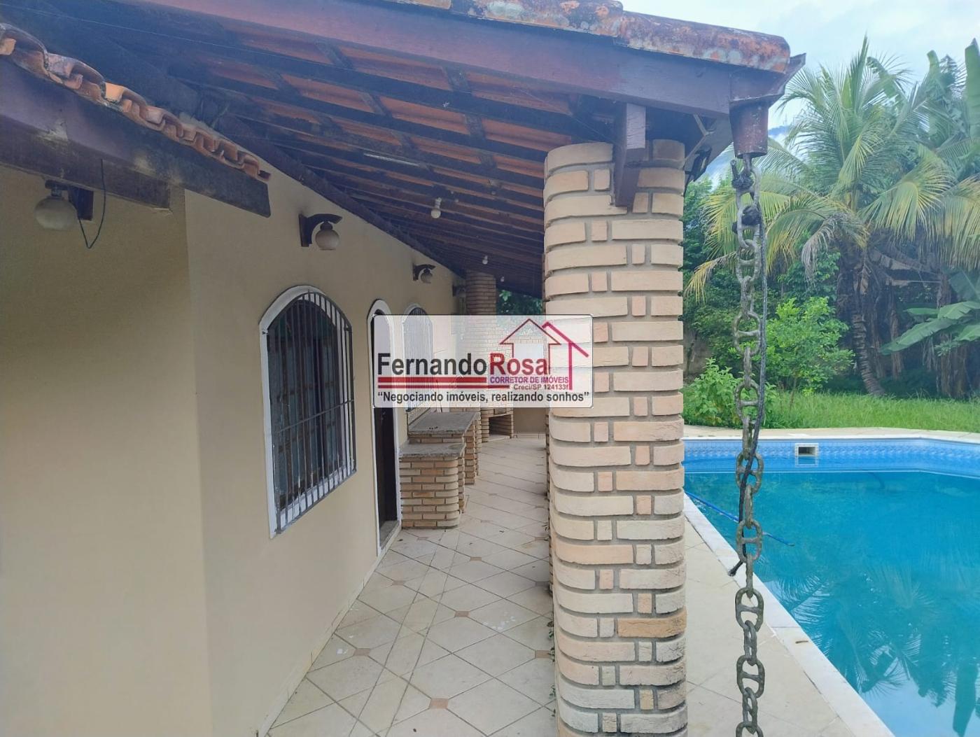 Casa para alugar com 3 quartos, 600m² - Foto 14