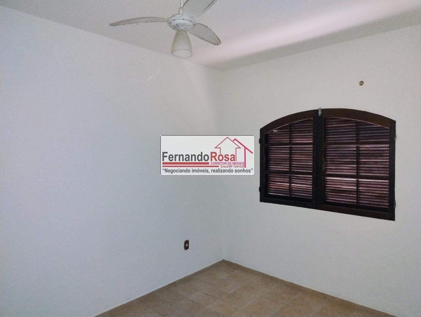 Casa para alugar com 3 quartos, 600m² - Foto 33