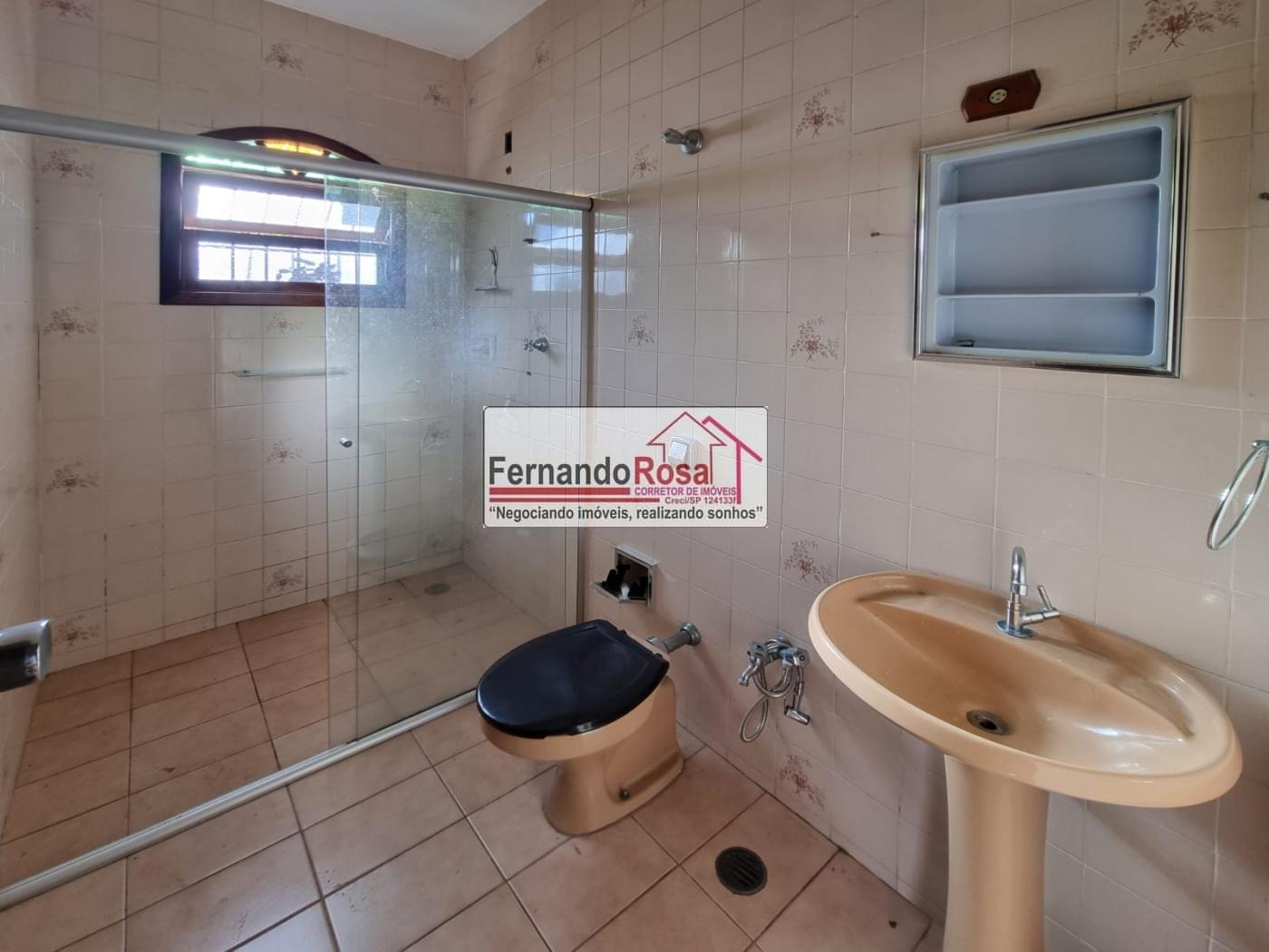 Casa para alugar com 3 quartos, 600m² - Foto 48