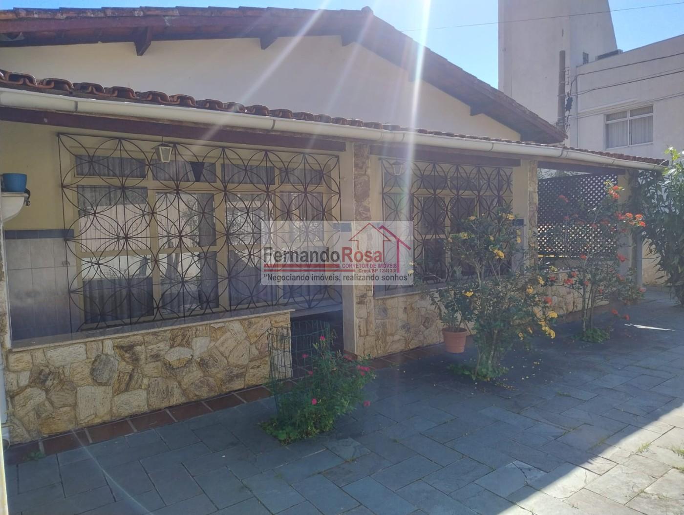 Casa, 3 quartos, 201 m² - Foto 2