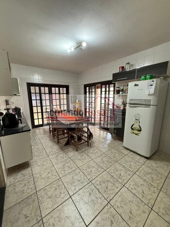 Sobrado à venda com 3 quartos, 250m² - Foto 25
